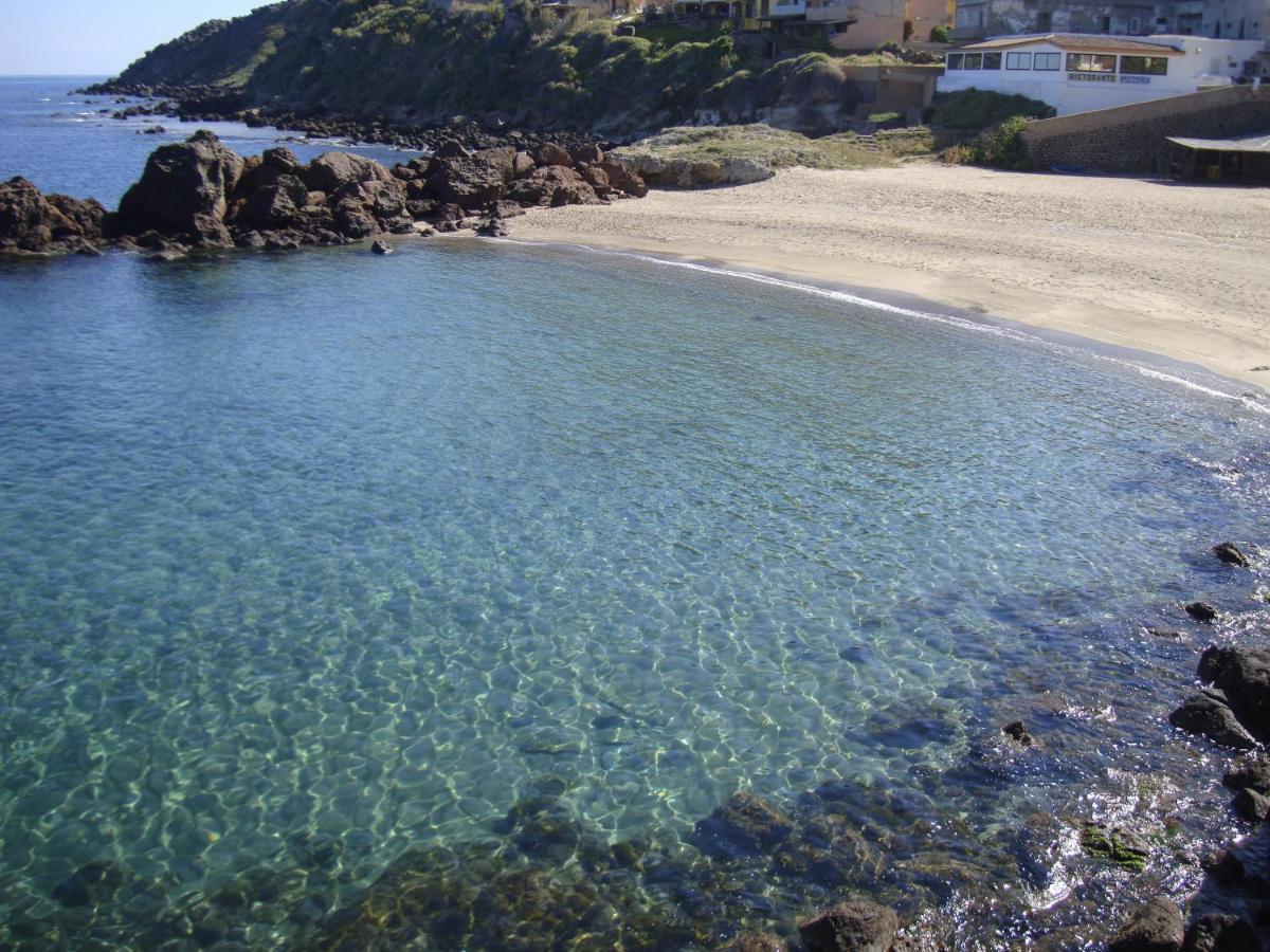 Grazioso Attico Vicino Alla Spiaggia E Al Centro Castelsardo Exteriör bild